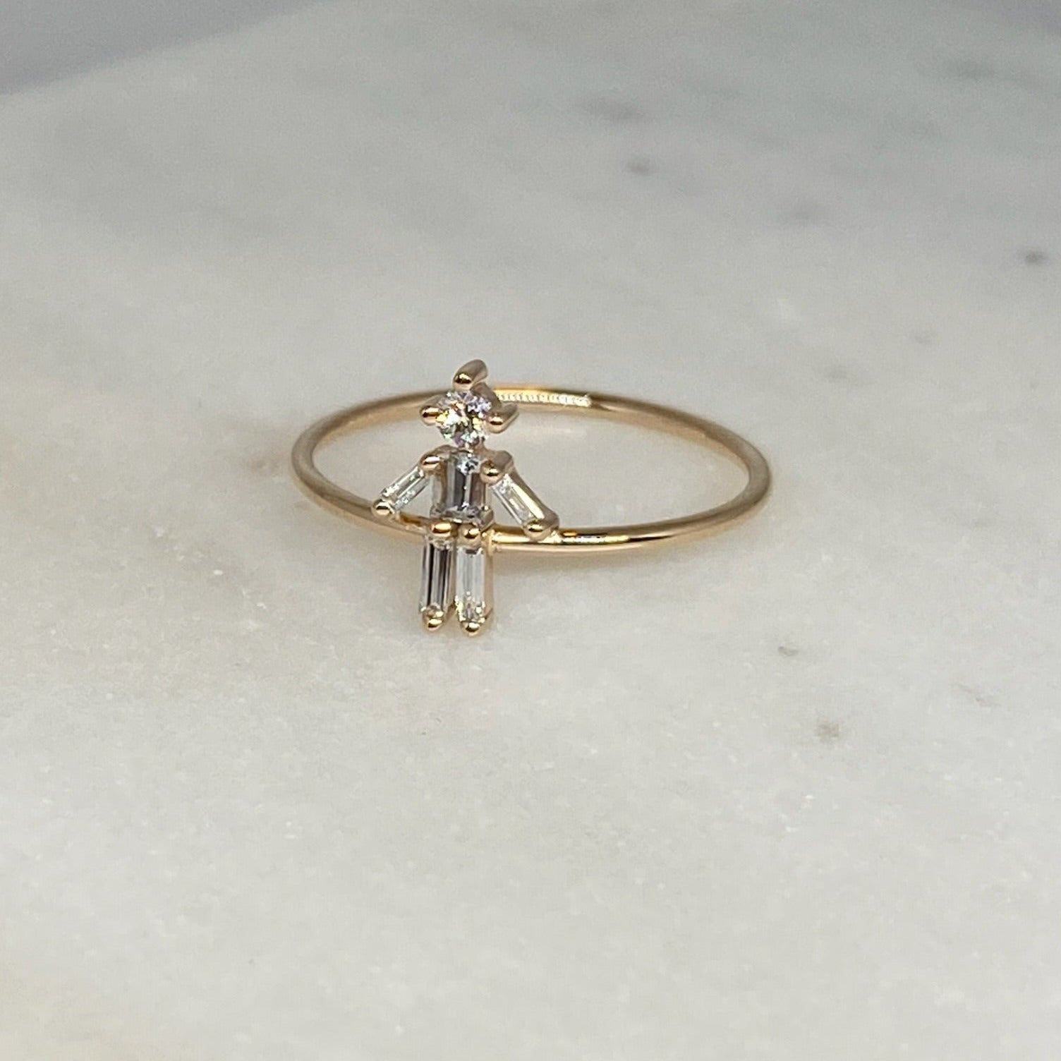 Diamonds and 18Kt yellow / rose / white gold boy ring